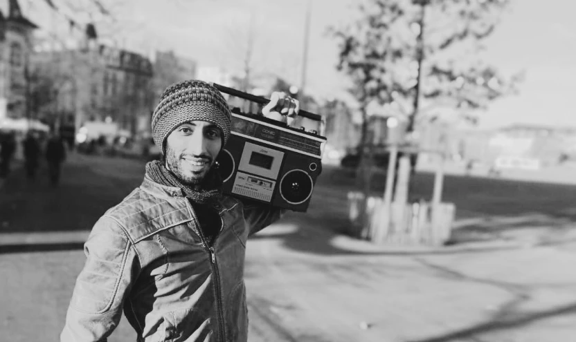 DJ Vahid