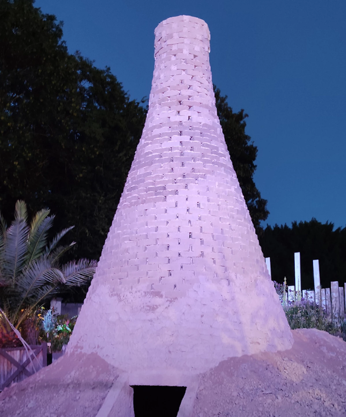 LA TERMITIÈRE