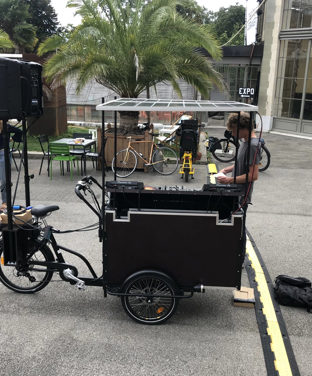OUVERTURE BRUNCH ET TRIPORTEUR MUSICAL